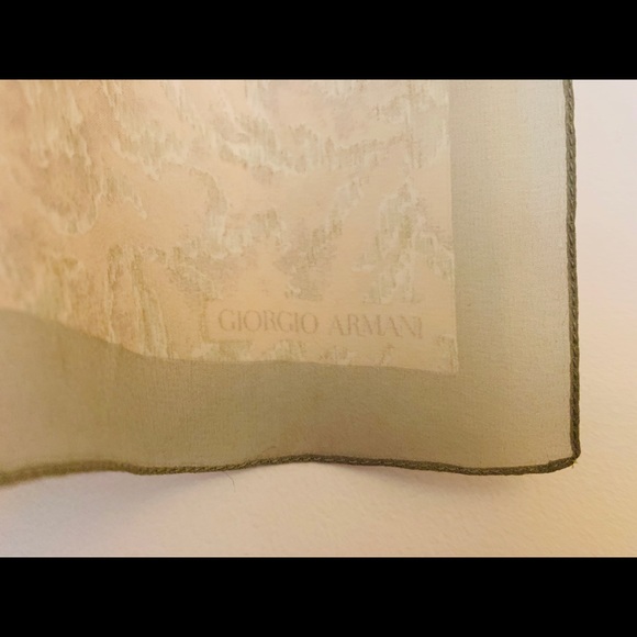 Giorgio Armani vintage silk scarf, like new! - Picture 1 of 3